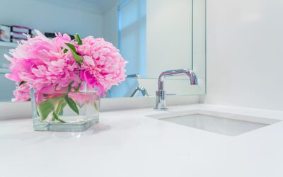 Countertop Tips for Remodeling a Small Bathroom