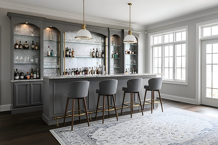 luxury-bar-with-granite-countertops-oak-creek-WI-countertop-store-and-installation